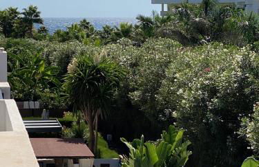 Escape to Serenity - 3 Bedroom Townhouse by the Sea! - Photo 21