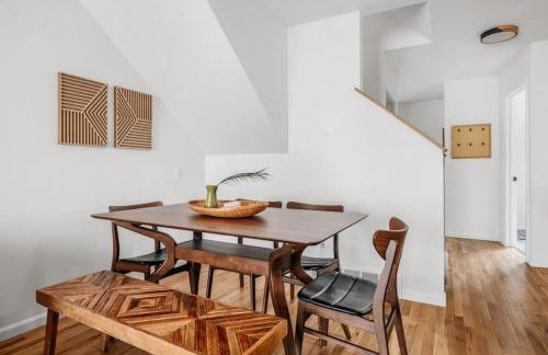 Japandi, 3BD Townhome Near Downtown, Beach and Wineries - Foto 17