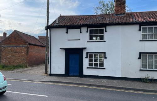 Central Grade 2 listed cottage - Foto 1