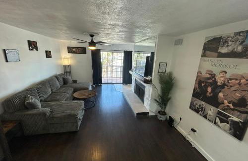 Private Oasis Condo with River views across from Laughlin - Foto 8