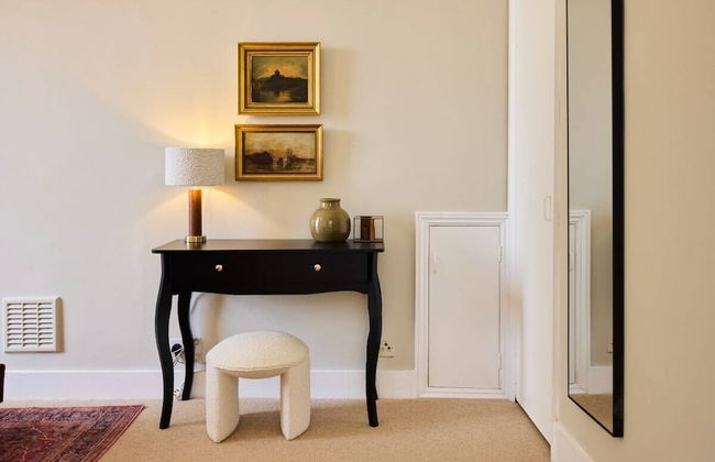 The Earl's Court Hideout - Lovely 4bdr House With Garden - Foto 18