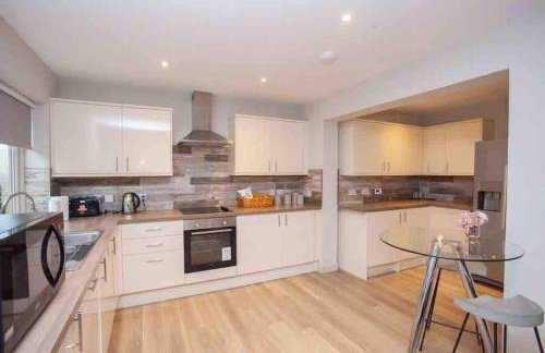 Luxury lodge with hot tub - Foto 13