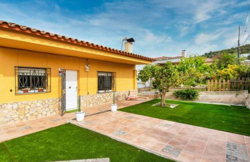 Villa Blanca 10 minutos de la Playa Costa Brava - Foto 1