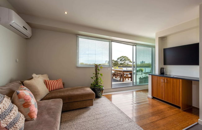Beautiful 1-bed in St Kilda w/ Parking & Terrace - Foto 4