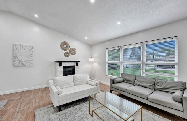 Villa Royale 4 Br Home W/ Pool And Hot Tub 4 Bedroom Villa by RedAwning - Foto 27