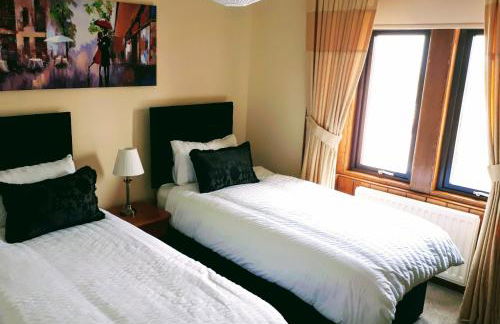 Upper Deck - Photo 14