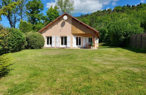 Gîte les 4 saisons - Intérieur bois - Lac de Chalain - Foto 1
