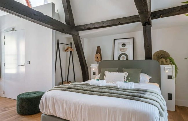 Urban Getaway in the Heart of Antwerp - Photo 3