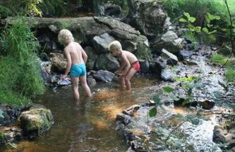 Lovely rural and quiet farmhouse with natural swimming lake - Foto 13