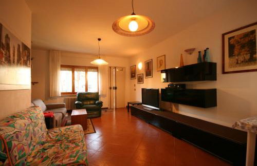 Appartamento indipendente con Giardino ideale per famiglie - Foto 13