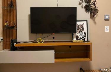 Casa Praia Grande 5min praia, 2 vagas, wi fi , 3 banheiros , piscina grande , freezer extra gelo , churrasqueira , até 9 pessoas - Photo 13