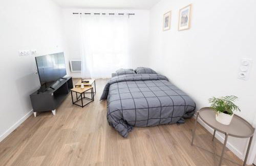 Massy Palaiseau TGV - Rer B&C - Free Parking - Foto 9