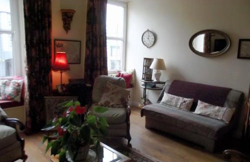 The Apartment of Antiquity - Photo 24