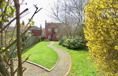 Lyndale House - Exclusive use, self catering, fpventures Stroud - Foto 16