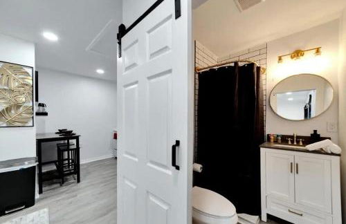 Versatile Home with Extra Living - Foto 22