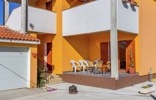 Detached House With Swimming Pool Near the Sea - Foto 26