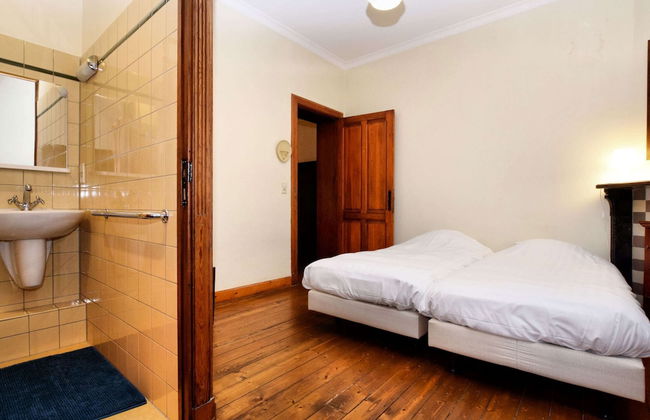 Beautiful Castle in Spa wit Garden - Photo 10