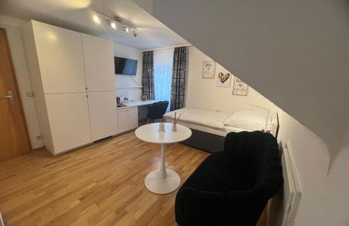 Einzelzimmer mit privatem Bad nähe Ulmer Donautal - ideal für Geschäftsreisen - Foto 11