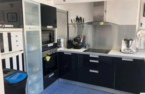 Holiday Home in Terenez by the Lively Port - Foto 6