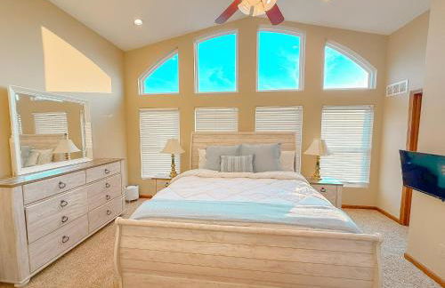 Lakefront-4BD3BA-Sleeps 12PP - Photo 9