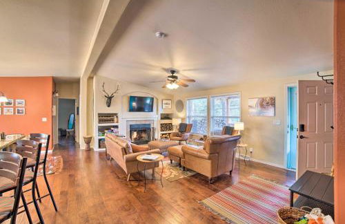 Hilltop Hideout with Peaceful Mountain Views - Foto 4