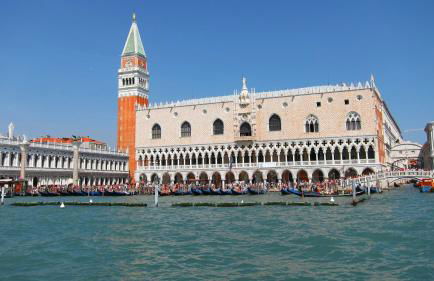 LUXURY VILLA RUBIN with Jacuzzi POOL GYM & SPA near Venice and Padua - Photo 52