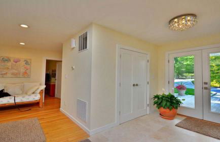 Incredible Villa Rental with a Hot Tub, a Swimming Pool, and Tennis Courts in the Hamptons, New York - Foto 11