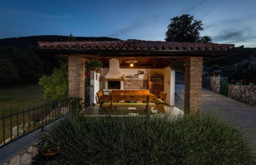 Villa Simici quiet peaceful place with pool perfect to enjoy the nature - Foto 44