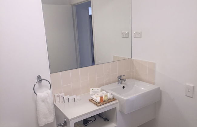 The Edge Apartment Hotel - Photo 11