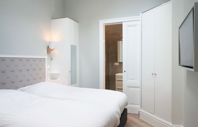 BizStay Park Central Executive - Photo 12