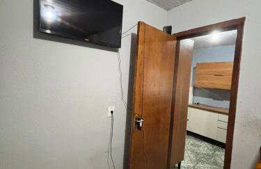 Residencial Casas 1 e 2 quartos Tv Ar Estacionamento Wifi Próximo ao Centro e Paraguai - Foto 53