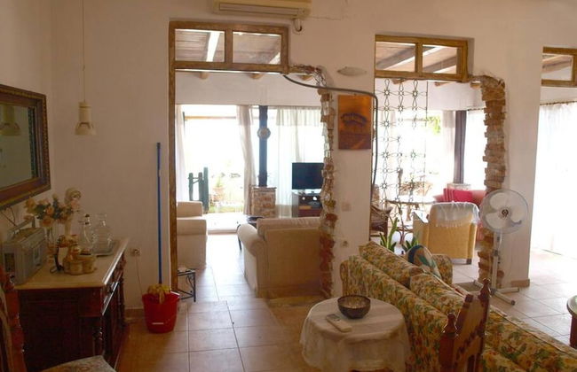 Alonaki Seafront Cottage - Foto 2