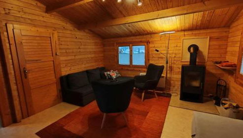 Holzhaus direkt am See - Foto 2