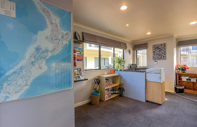 Ocean Breeze Resort - Photo 2