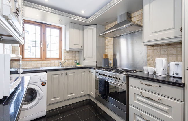 Cosy Spacious Duplex Apartment Near Salford Royal - Foto 9