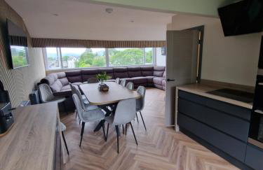 Townhouse - 6 Bed Hot Tub House - Photo 17