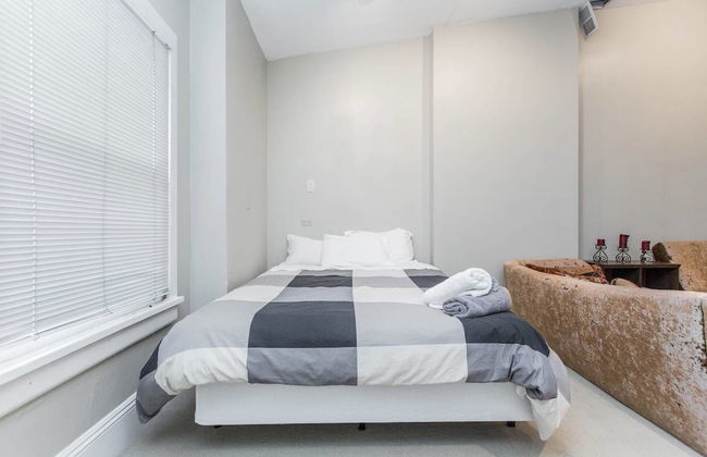 Safe Spacious Mansion Indowntown - Foto 16