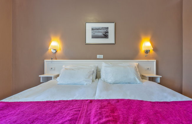 Coral La Quinta Park Suites - Photo 7