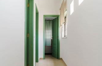 Green Breeze Escape by Lisbeyond - Photo 3