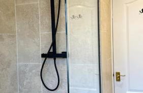 NEW refurbished Luxurious home with great transport links - Foto 50