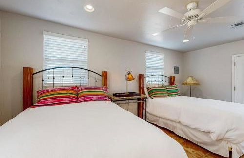 4-Bedroom Spacious Home with Guest House & Pool, Located on 9 Acres of Land - Foto 31