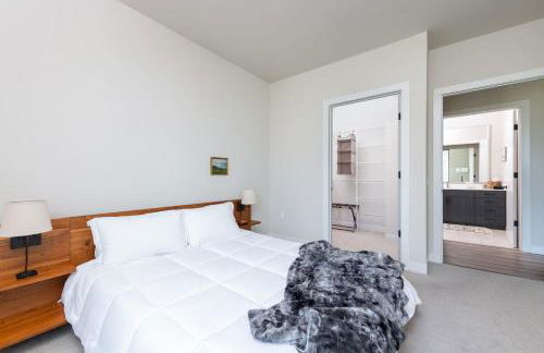 East Side Luxury 1BR Apt - Near Brady St with Balcony and Lounge - Foto 5