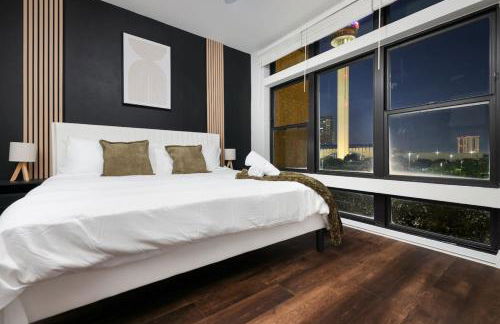 1BR Escape w Pool&Parking, Near Rvrwlk & Conv Ctr - Foto 2