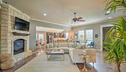 Luxe Midland Retreat with Patio, Grill and Yard! - Foto 4