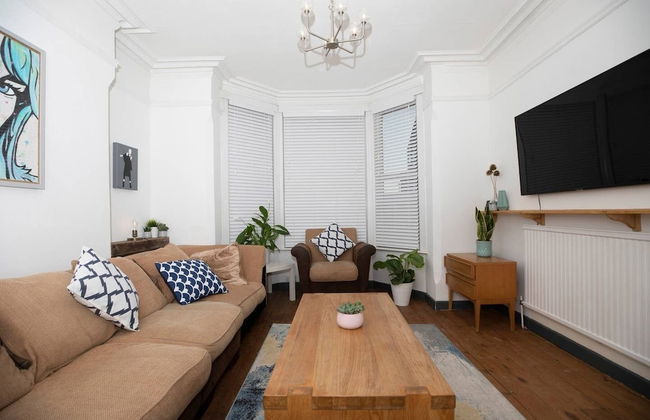 Arthouse Lovely Spacious 5 bed house - Foto 1