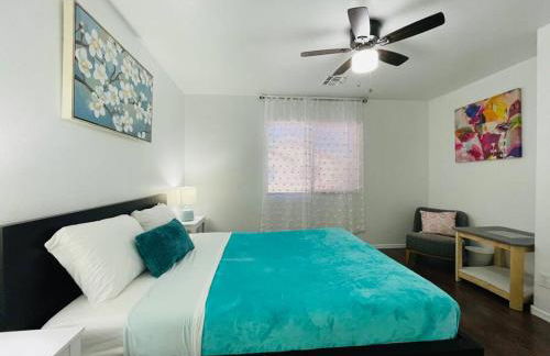 Gorgeous Abode 3 Bedrooms Hide-out in Mesa - Photo 36