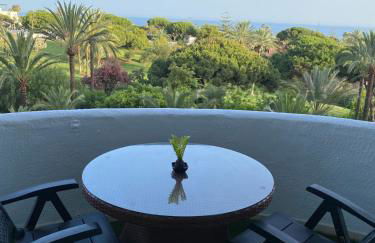 Marbella Beach View and Pool - Photo 6