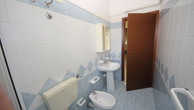 Comfy Flat in Rosolina With Shared Pool - Foto 4, Baño