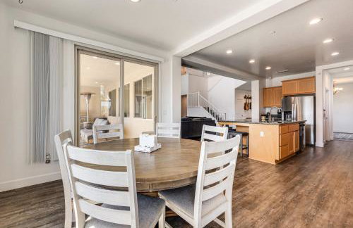 1 Mi to Golf! Spacious and Modern Home in Dinuba - Foto 8