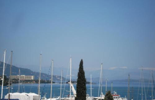 Kalypso Gouvia - Foto 7